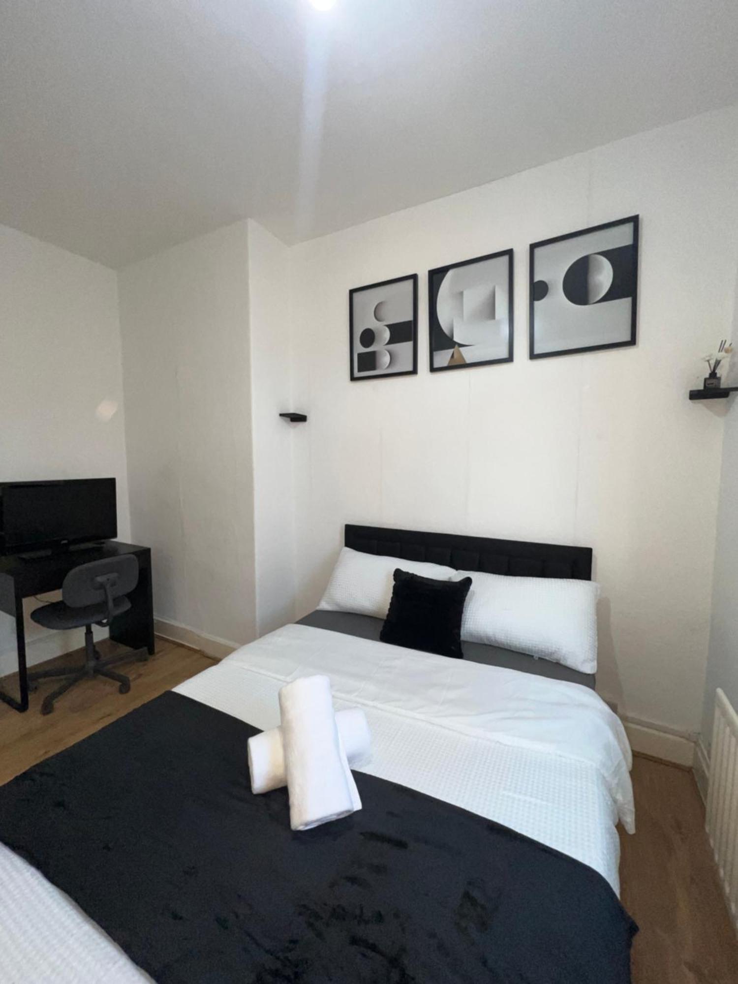 Adorable Double Room Middlesbrough Exterior foto